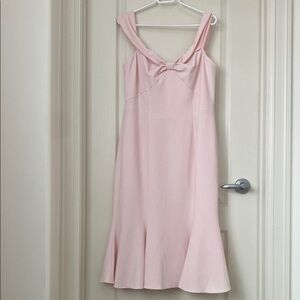 Elegant Pink Sleeveless Dress